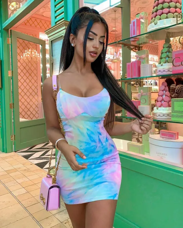 Divya, 30 ans, rencontre sexe à Bourgogne-Fresne