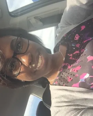Laetitia, 30 ans, rencontre sexe à Pompignac