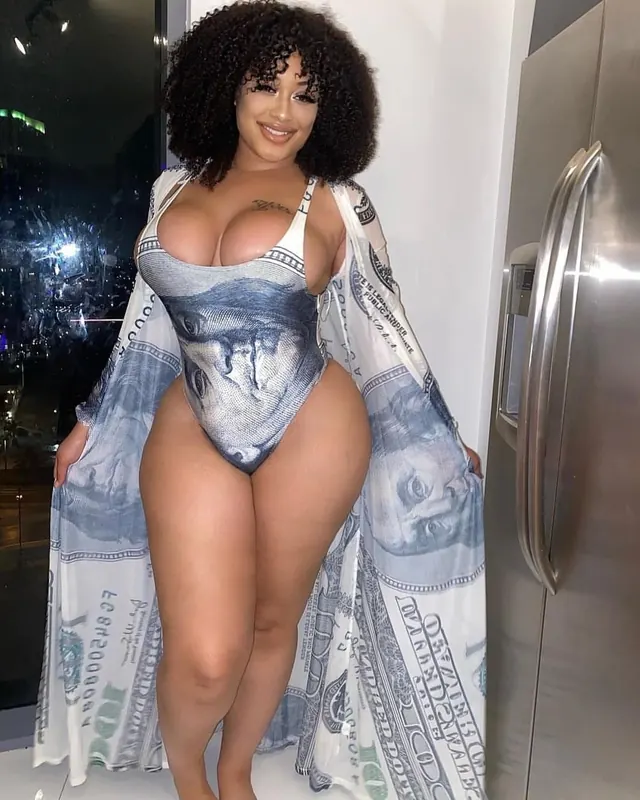 Prisca, 34 ans, rencontre sexe à Rozier-en-Donzy