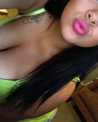 Yasmina, 34 ans, rencontre sexe à Grazac